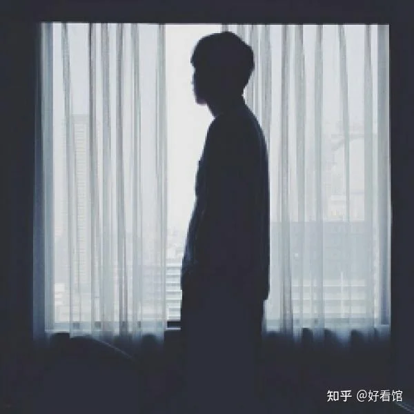 黑白系列男生头像 成熟黑白男人头像 黑白男头像 黑暗系 男生头像帅气冷酷霸气 黑白系列男生伤感高冷头像