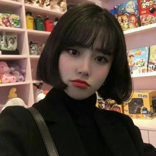 短头发女生头像