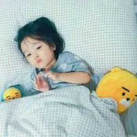 权律二翻白眼情侣头像 微信头像图片大全