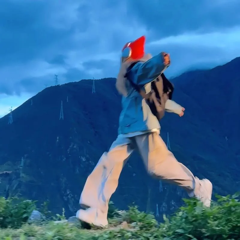 带字女生头像