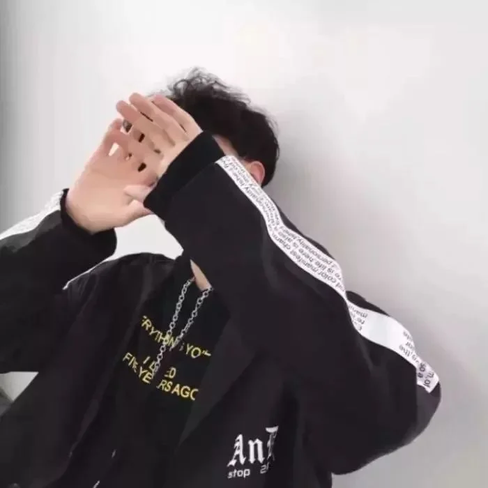 头像 戒掉那杯烈酒 忘掉那条狗