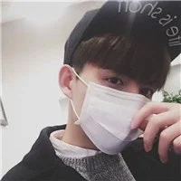 男生戴口罩超帅的头像 微信头像图片大全