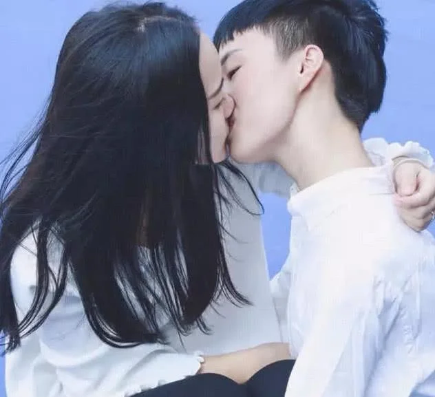 男生 分吧 ,傻子才问 为什么 看高情商咋回,让他跪求复合