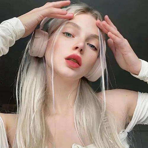 qq头像女生欧美