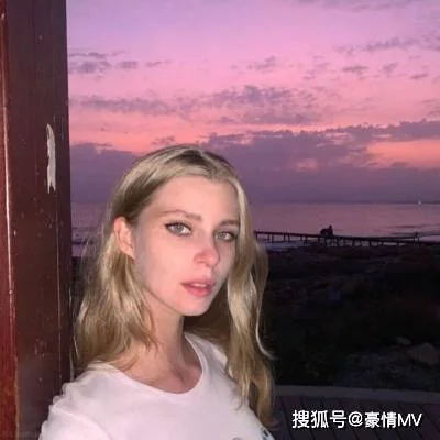 最新欧美情侣头像一人一张 欧美情侣头像图片