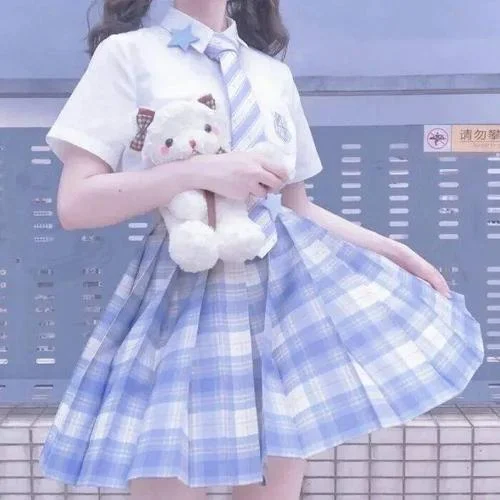 jk制服女生头像