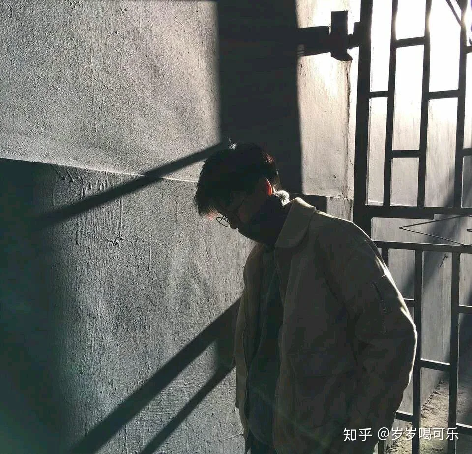 有没有一眼看见就喜欢的男生头像