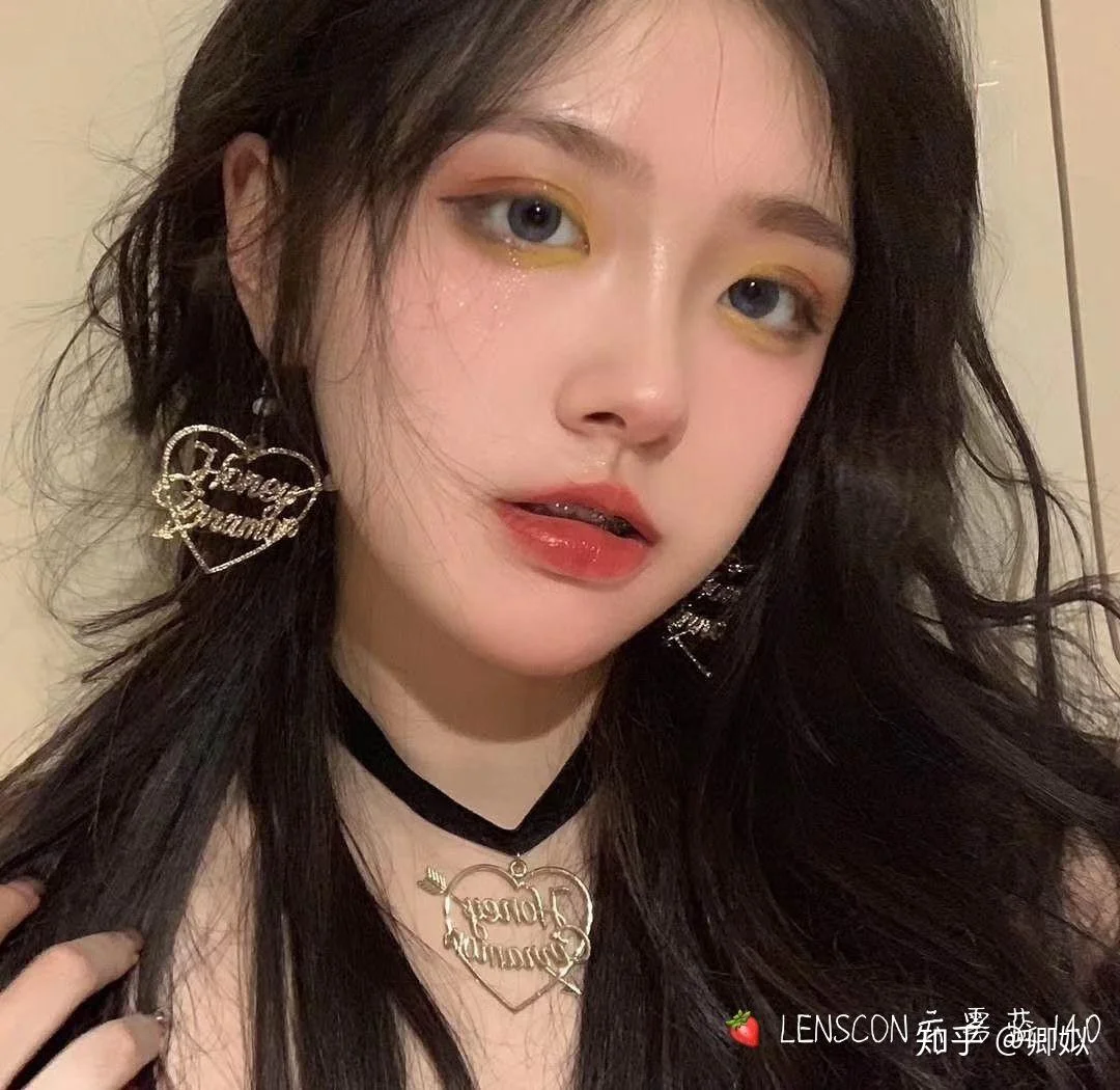 大家有戴隐形眼镜的吗 本人左眼175右眼225,想戴隐形,想问看看推荐佩戴吗 或者戴了有什么感受呢