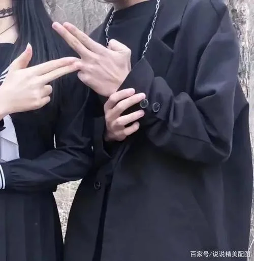 情侣头像真人一人一半