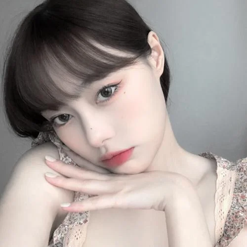 女生头像贴吧