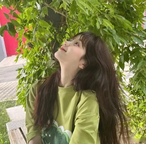 清新女生头像
