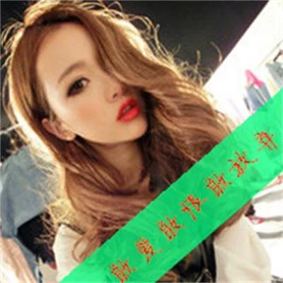 非主流头像女生带字