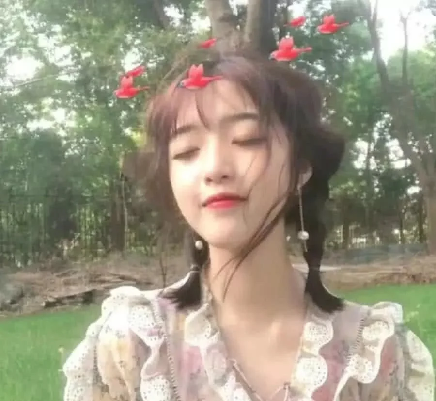 最近 卡哇伊 qq头像火了,图一美爆了,小仙女赶紧 盘他