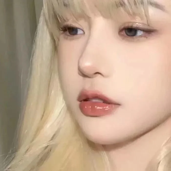 头像背景套图 有糖果的日子偶尔肆无忌惮也无妨