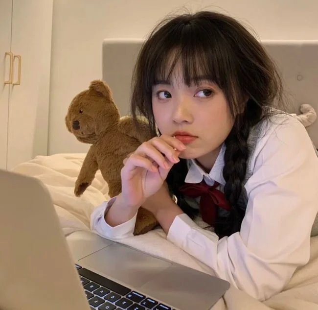 小众高级女生头像