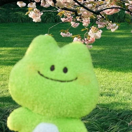清新绿色森系女生头像