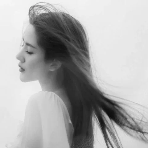 漂亮的女生头像