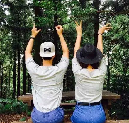 壁纸 头像如果你想好了要陪我 就把身边那些七七八八的人清理干净