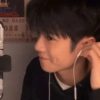 2024伤感文艺小清新帅哥头像