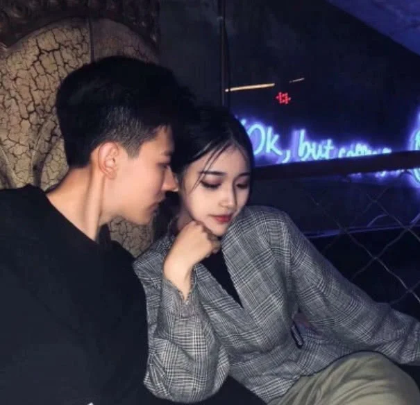 男票频繁回你 3条qq消息 ,丫头别傻了,喊你 备胎 长脸了