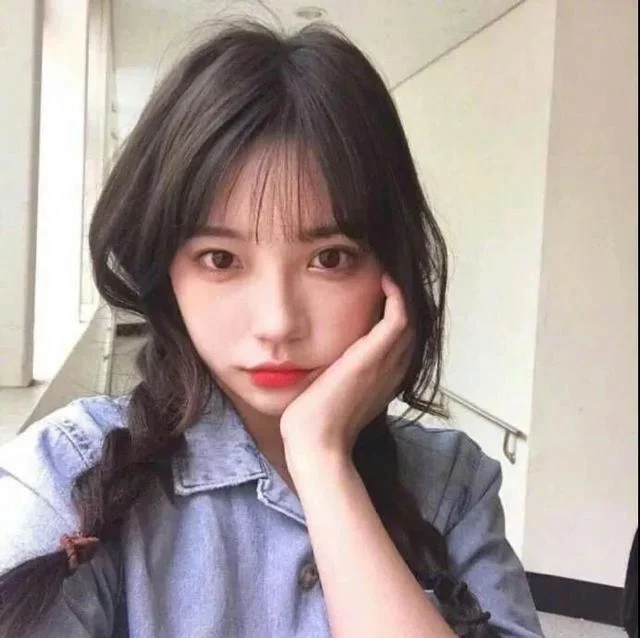 女生头像 蓝天白云阳光 清风细雨浮尘 无一是你 无一不是你