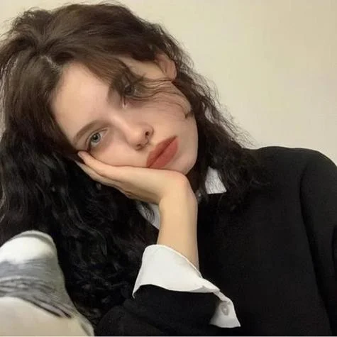 qq头像女生欧美